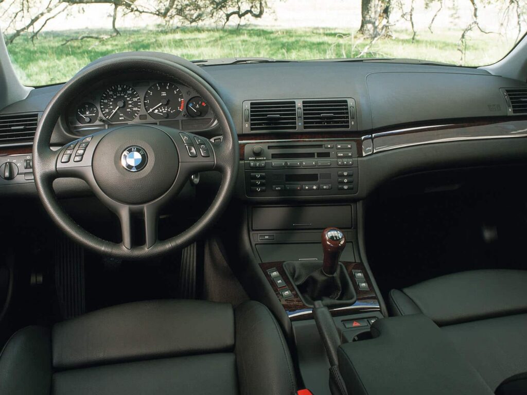 BMW Série 3 coupé - intérieur